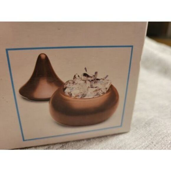 Hershey's Kisses Chocolate Dessert Fondue Set ceramic candy dish - Picture 6 of 10